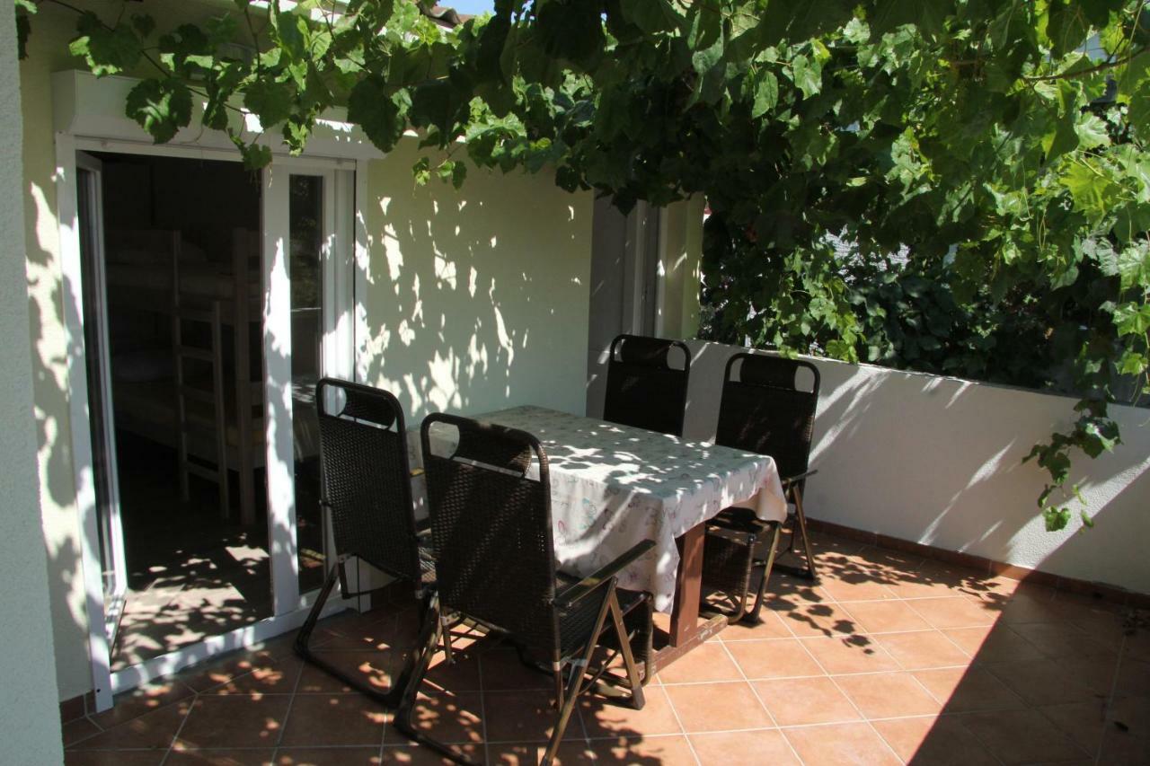 Novalja Inn 2 外观 照片