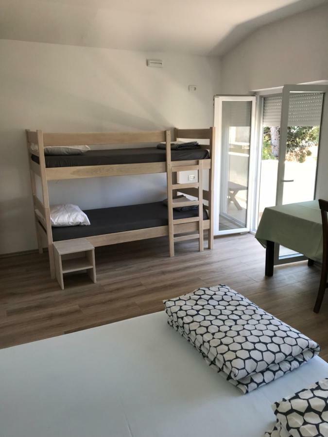 Novalja Inn 2 外观 照片